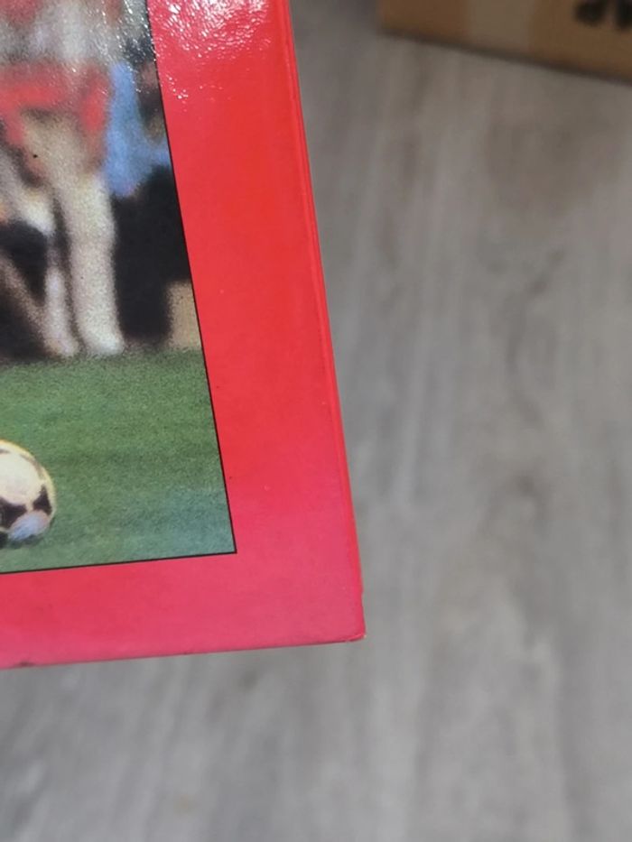 Vintage 40 ans Le livre d'or du football 1983 Charles bietry - photo numéro 10