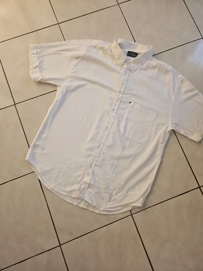Chemise manche courte/ chemise homme