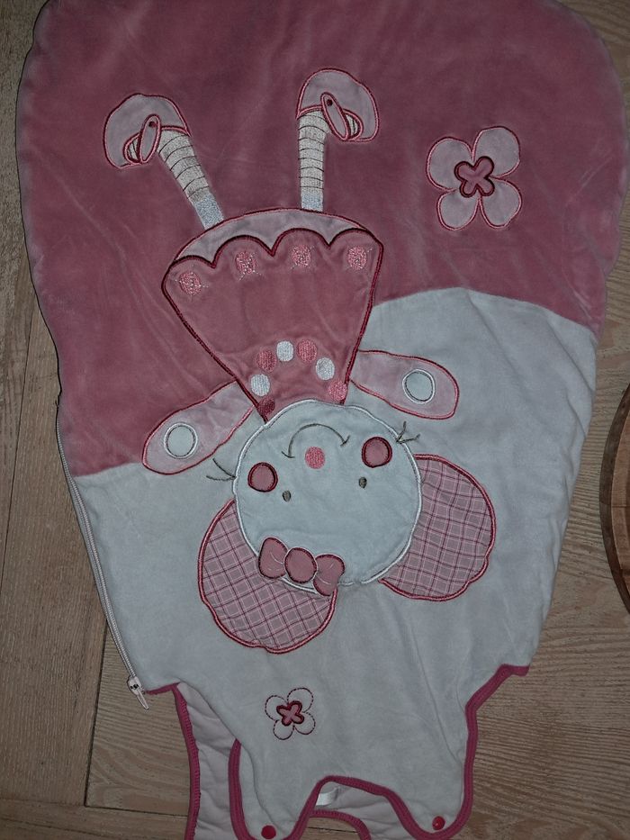 Gigoteuse des les premiers s'adapte