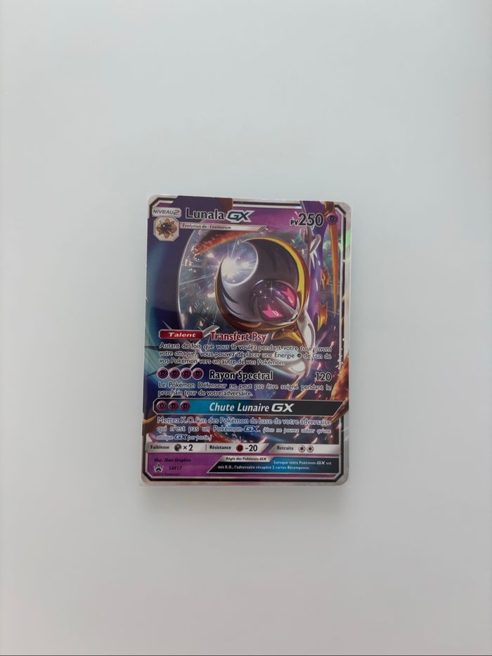 Carte Pokémon Lunala gx promo sm17