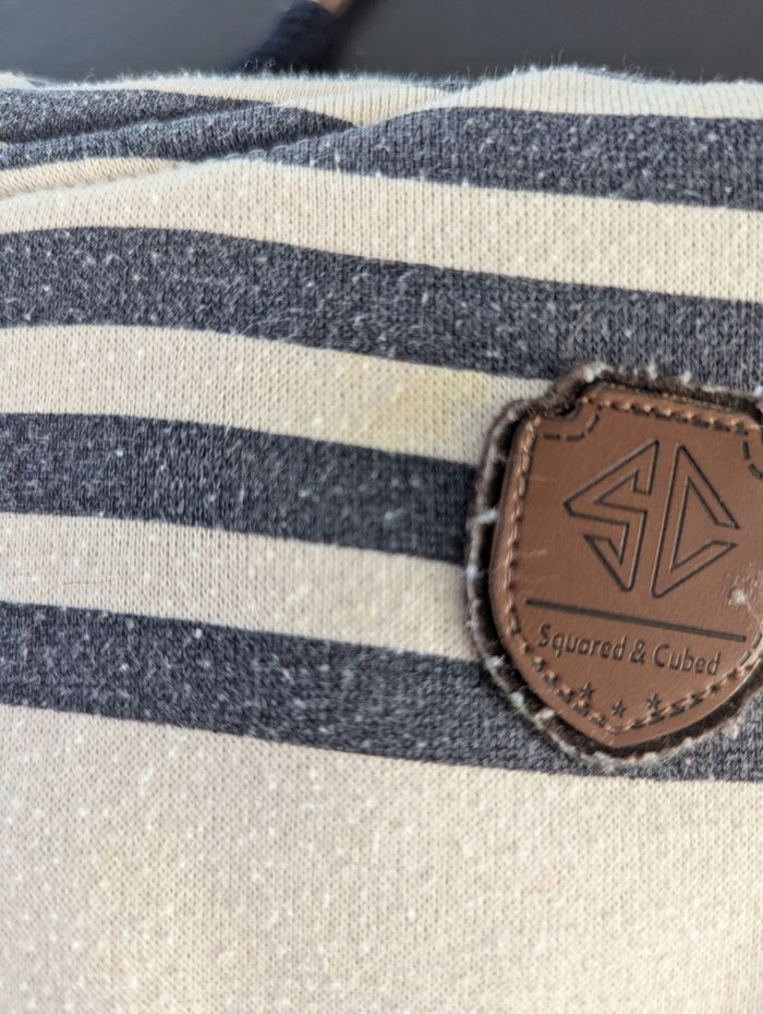 Pull garçon 😅 - photo numéro 2