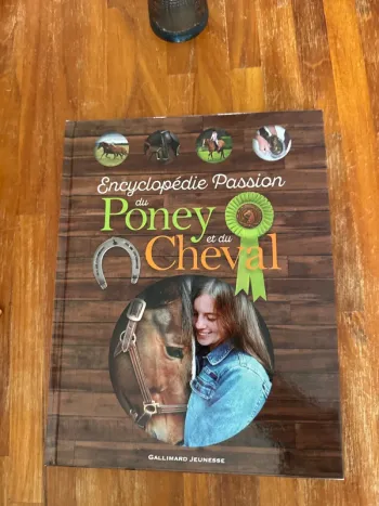 Livre encyclopédie, passion du poney et du cheval