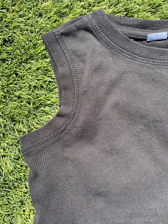 Débardeur sans manches - photo numéro 2