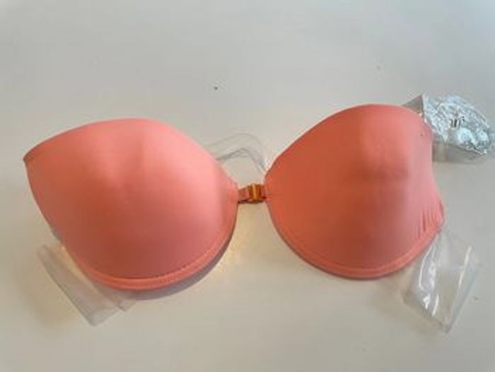 6 soutien-gorge dos transparent taille 85B - photo numéro 2