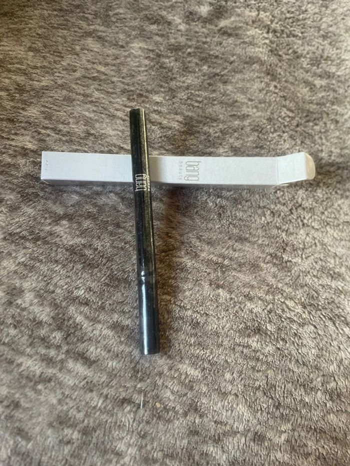 Eye-liner