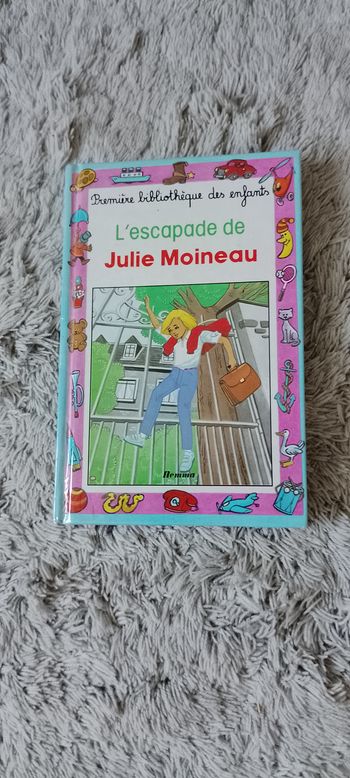 Livre L'escapade de Julie Moineau