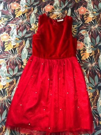 Robe rouge fête orchestra