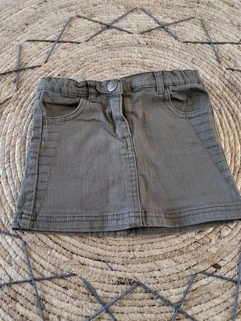 Jupe 3 ans kaki