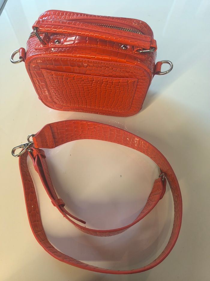 Pochette avec bandoulière - photo numéro 10