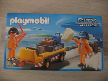 AGENTS AVEC TRACTEUR A BAGAGES "PLAYMOBIL" - Réf.5396 - NEUF - n°71