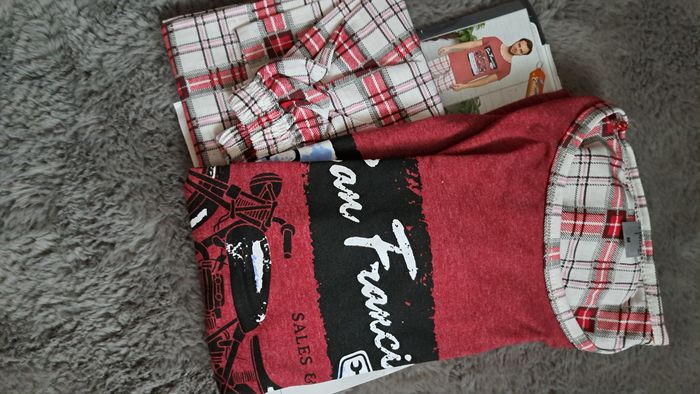 Pyjama - photo numéro 2
