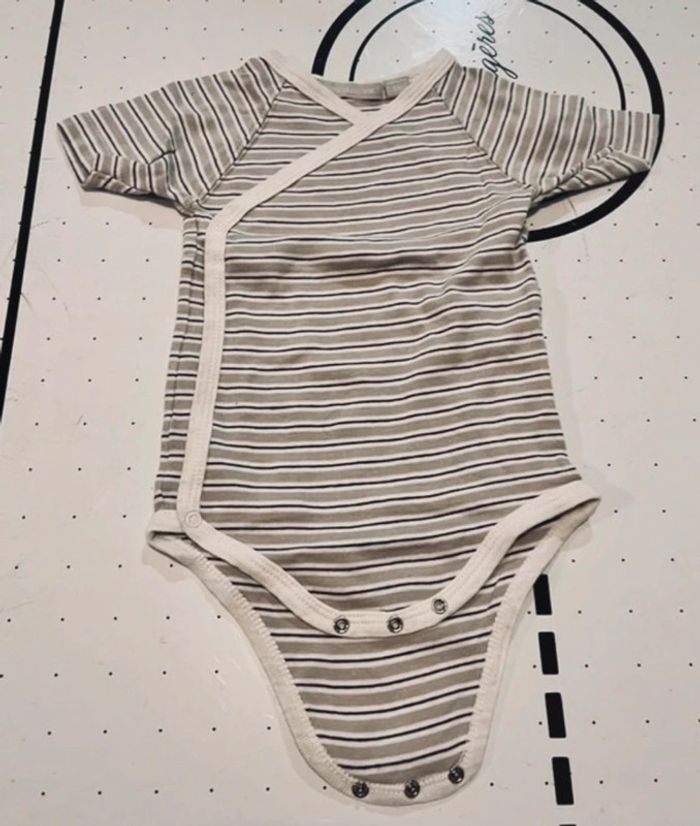 Lot de 5 bodies - photo numéro 2