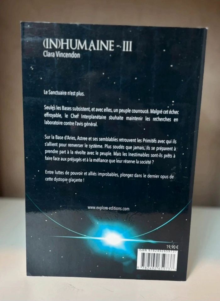 Lot de 3 livres trilogie (In)Humaine de
Clara Vincendon - photo numéro 7