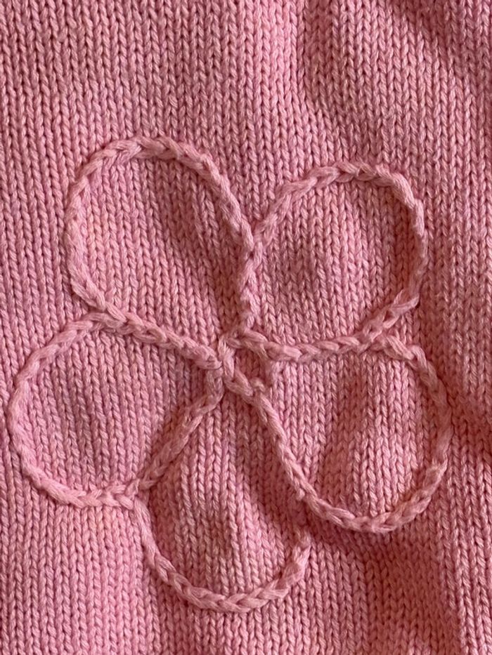 Pull en crochet fleuris - photo numéro 5
