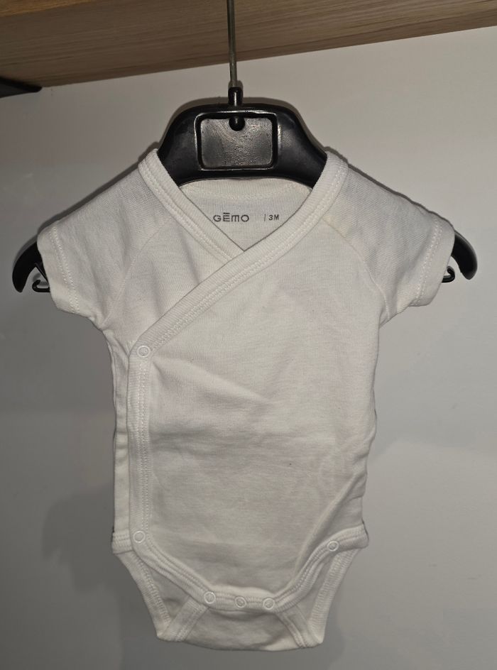 Bodie MC blanc 3 mois