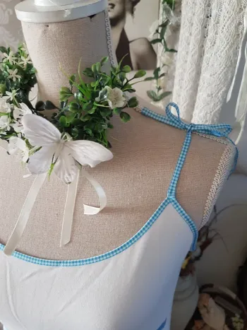 Haut blanc vichy bleu Agathe Velmont Taille 3 Neuf