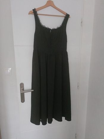 Très jolie robe longue