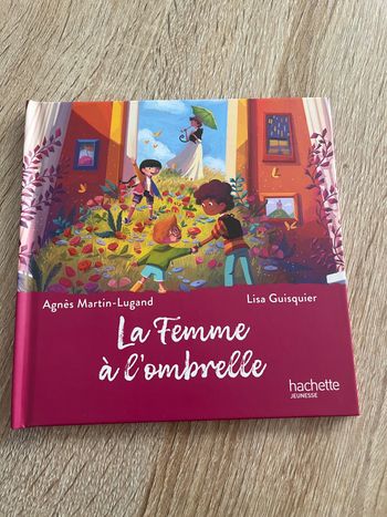 Livre McDo la femme à l’ombrelle