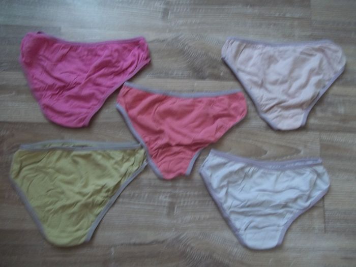 Lot 5 culottes assorties chat Kiabi 10/12 ans - photo numéro 3