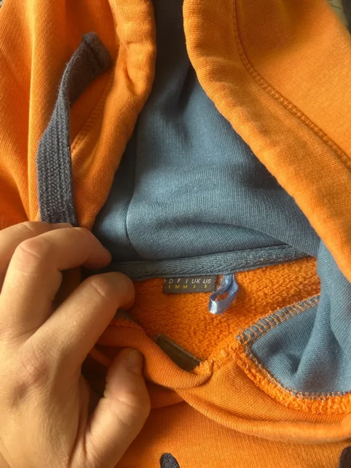 Sweat à capuche orange - photo numéro 4