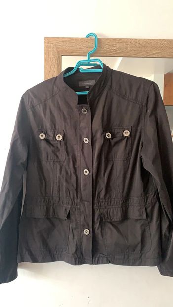Veste noir taille 44