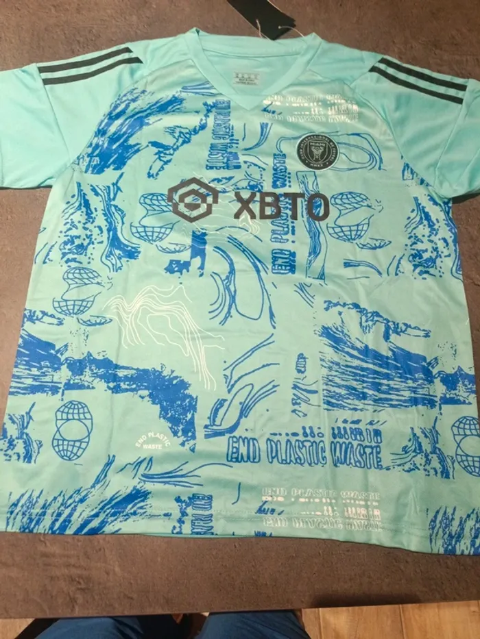 Tenue foot Léo Messi Inter Miami bleu. T.30 - photo numéro 2