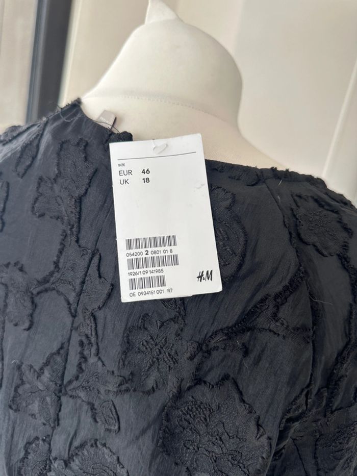 Robe dentelle noire neuve - H&M - photo numéro 4