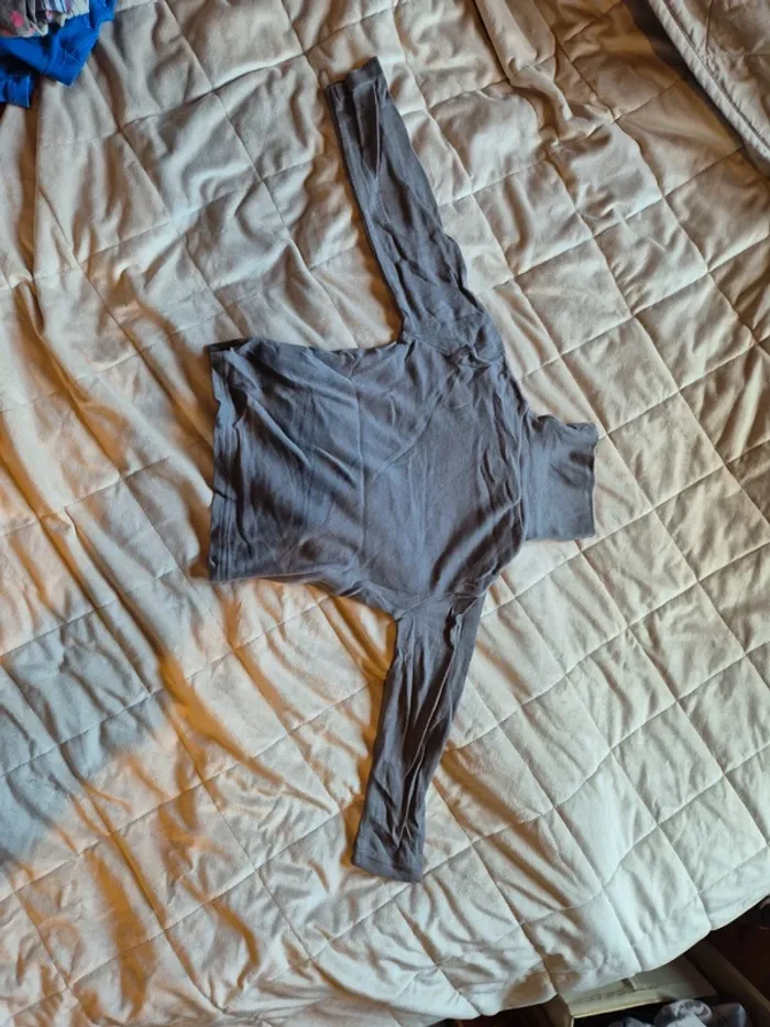 Pull avec col roulé - photo numéro 2