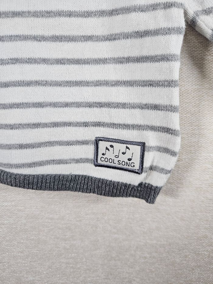Pull en maille kiabi 3 mois - photo numéro 2