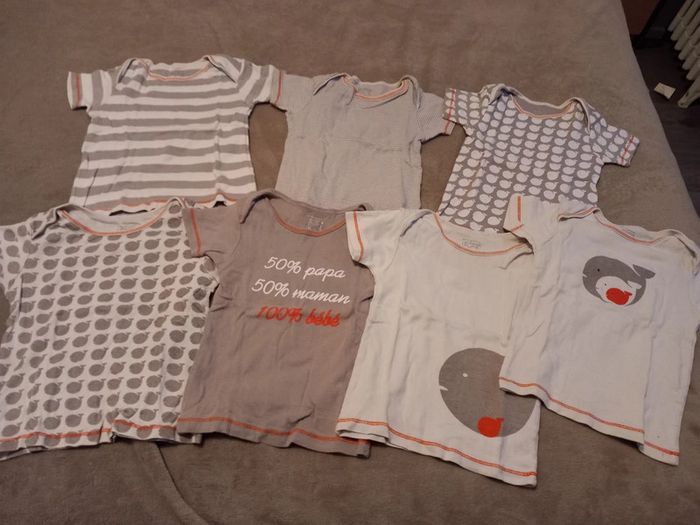 T-Shirts / Tricots de Peau Taille 2 ans