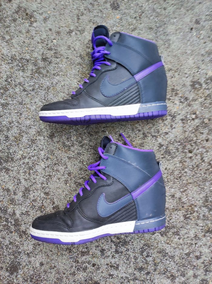 Basket Nike femme noire 36 en très bon état