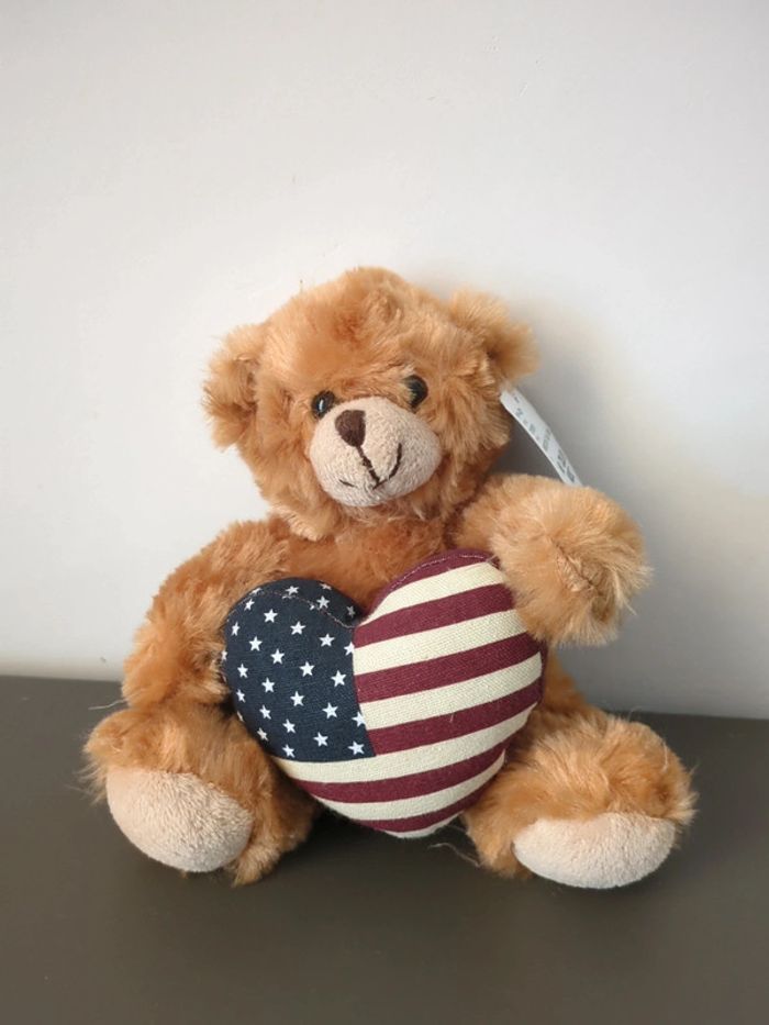Peluche ours américain