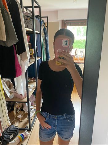 Haut noir