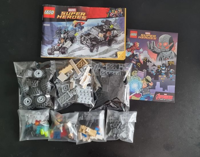 Lego Super Heroes 76030 Hydra contre les Avengers - photo numéro 2