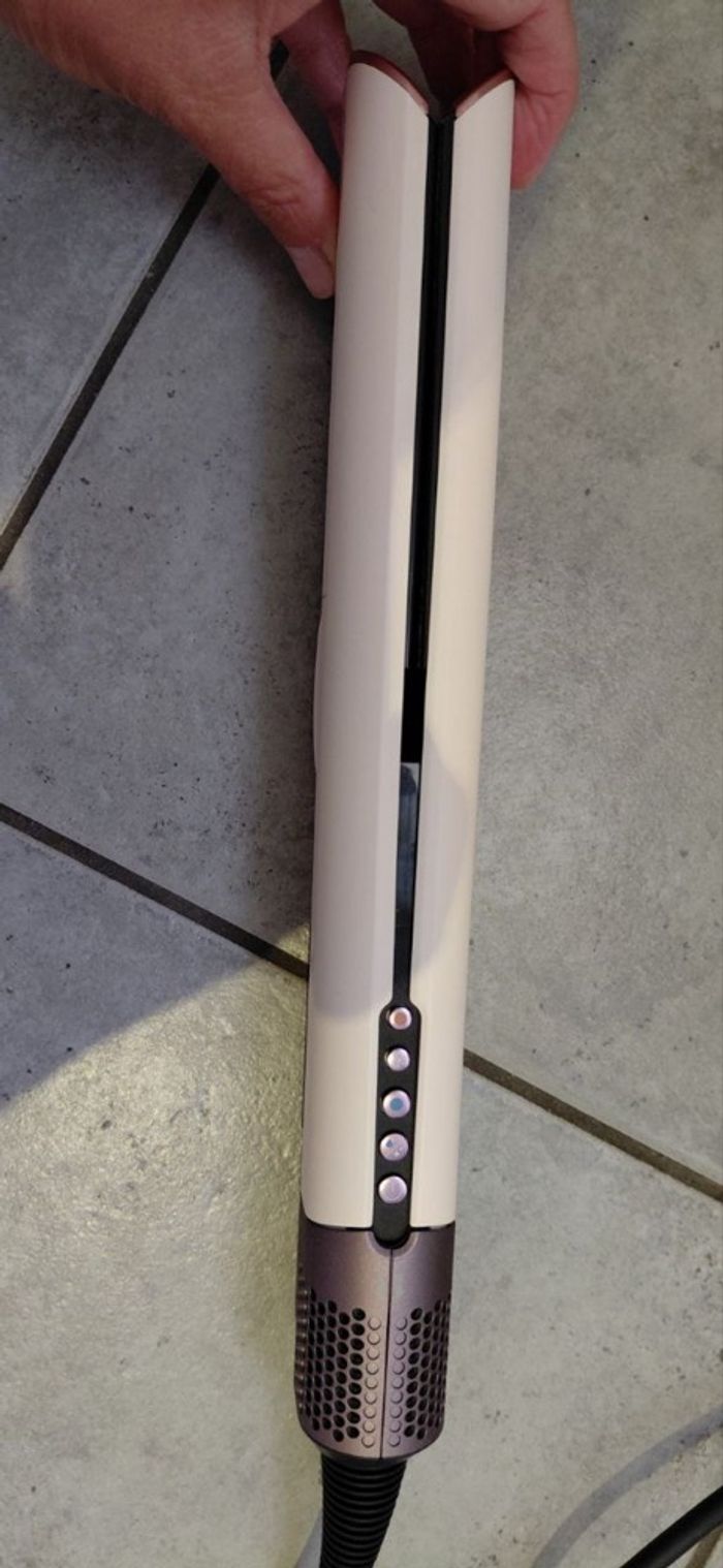 Lisseur Dyson Airstrait, rose/or rose. Sèche et lisse. - photo numéro 4