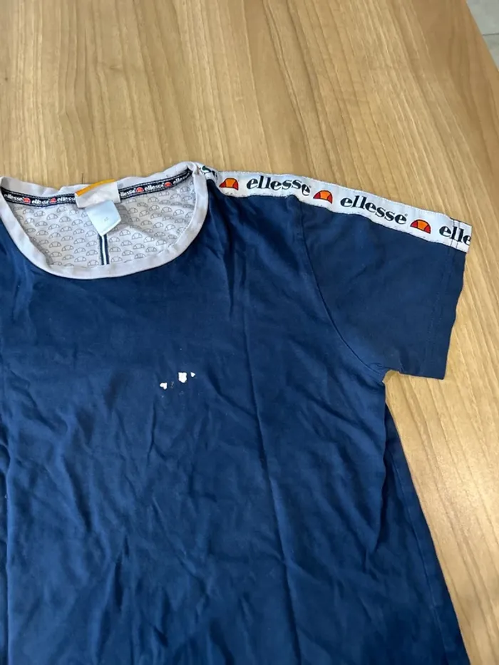 Tee shirt ellesse taille XS - photo numéro 3