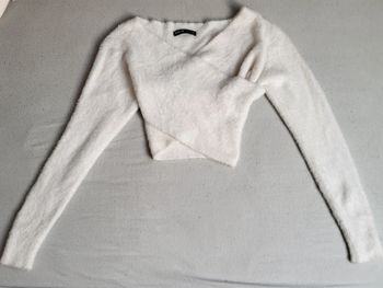Magnifique petit pull en laine