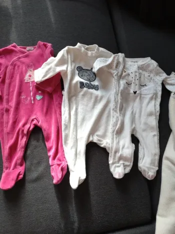 Lot de pyjama taille 6 mois