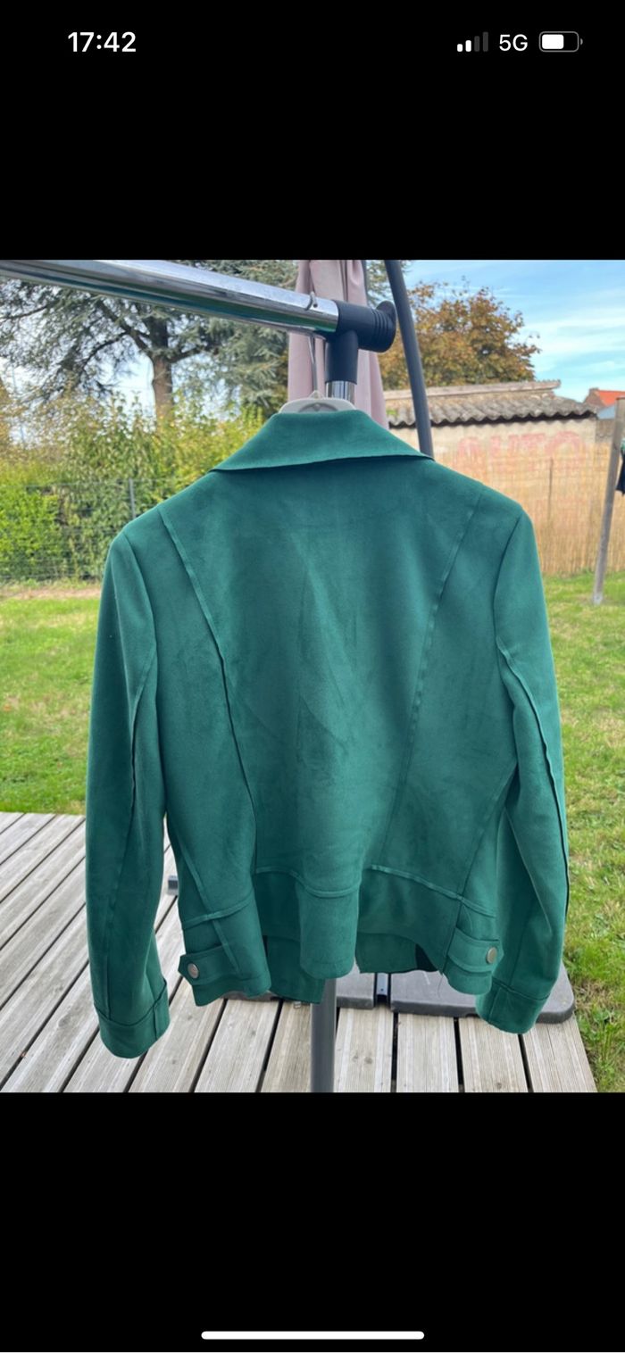Veste neuve - photo numéro 2