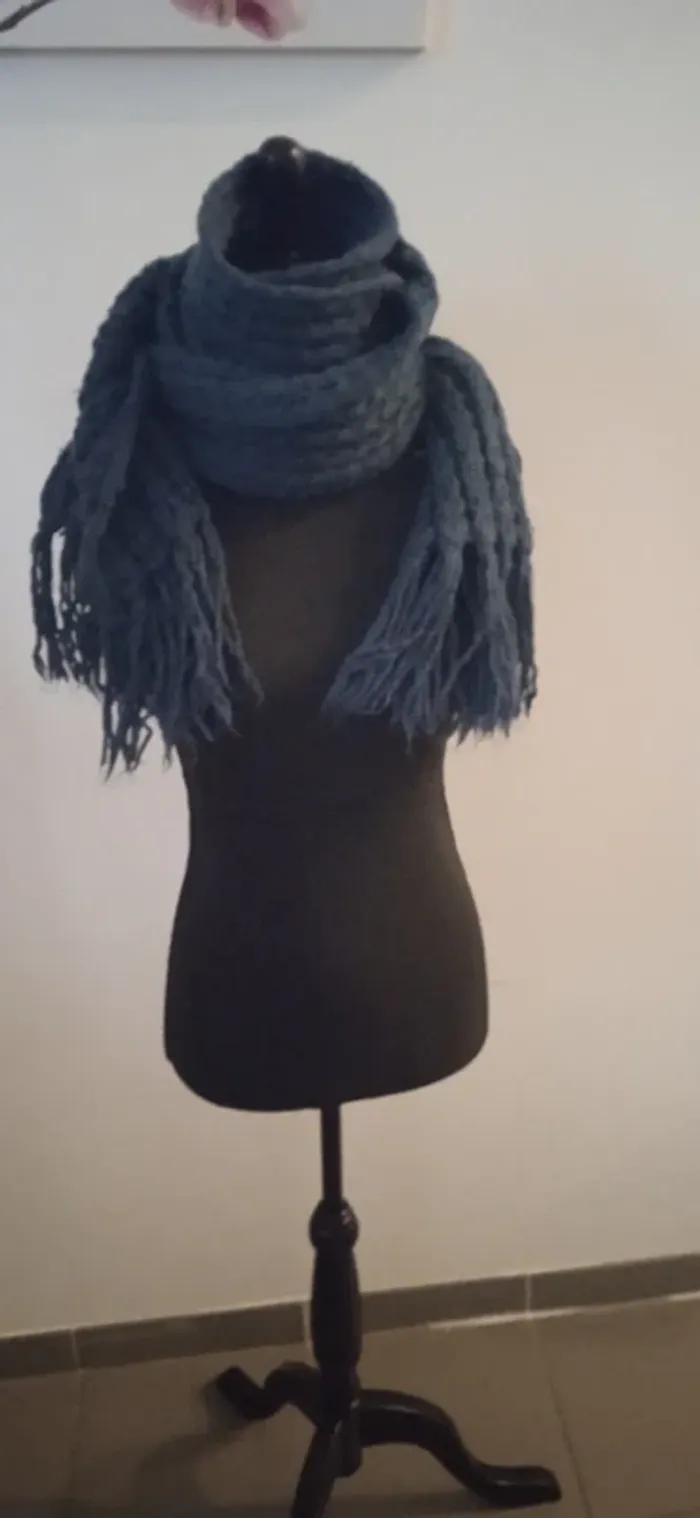 Echarpes longue en laine tricoté unisex - photo numéro 5