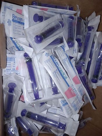 Lot de 100 seringues ENFit stériles 5 ml Neuves