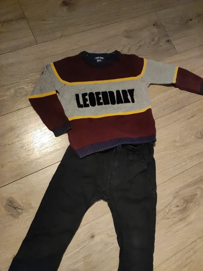 Ensemble jean et pull 2 ans