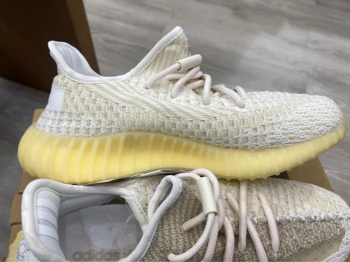 Adidas Yeezy boost 350 V2 Natural - neuf - 38eu - photo numéro 5