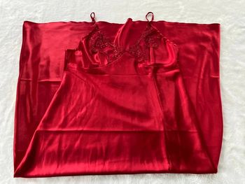 Nuisette rouge, taille XL