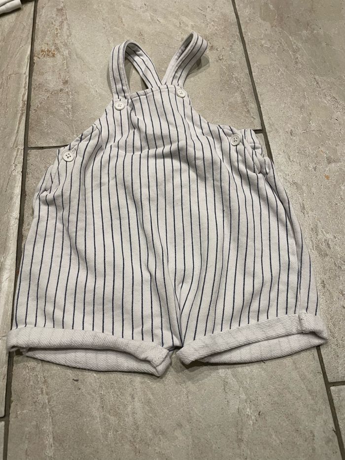 Lot de vêtements garçon 2ans - photo numéro 2