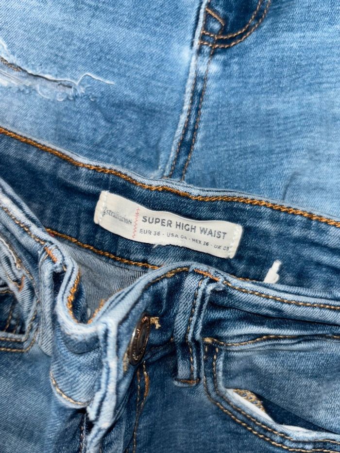 Lot de 3 jeans bleus troués stradivarius t 36 - photo numéro 4