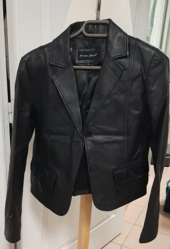 Veste courte cuir