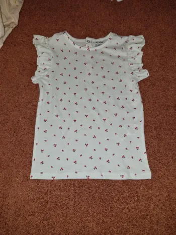 Tee shirt cerise coeur