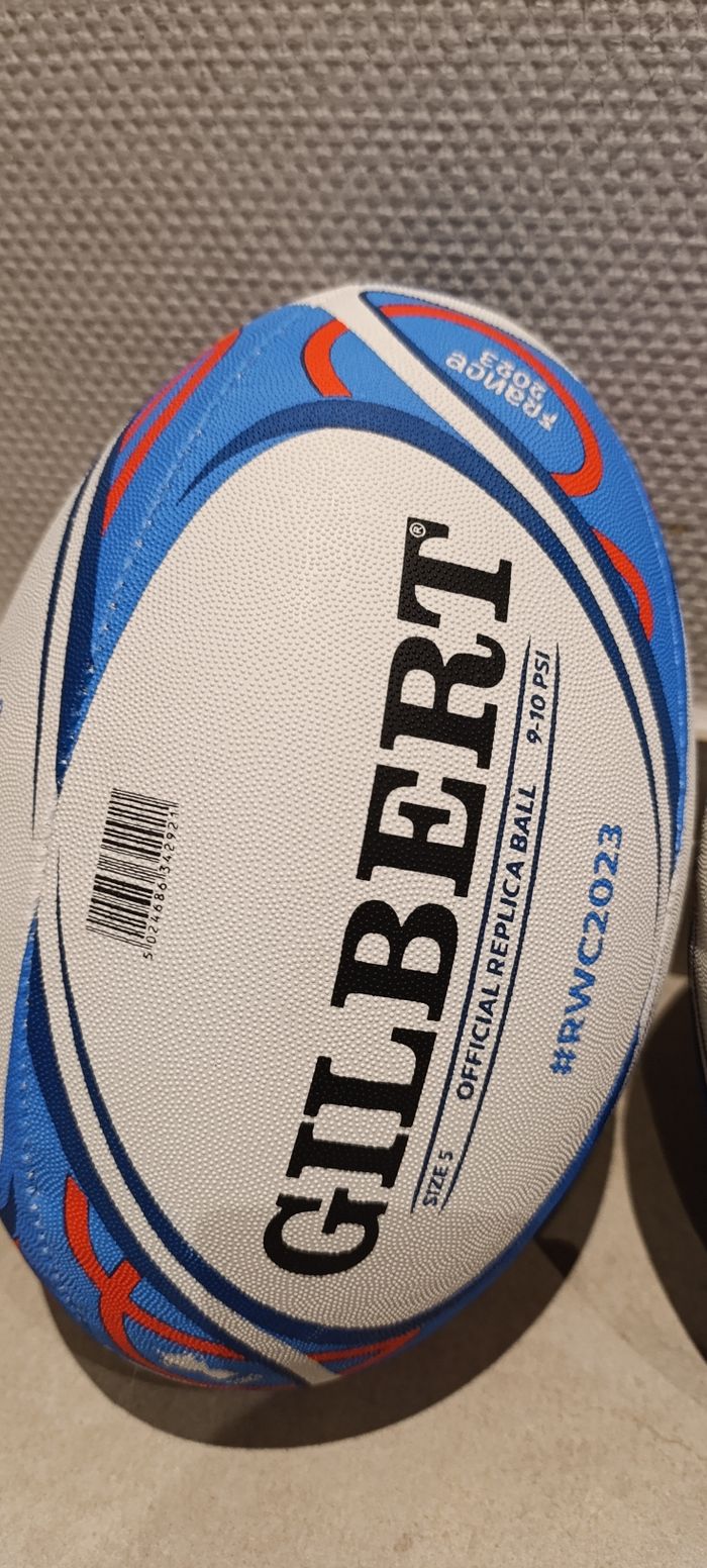 Lot de 3 ballons de rugby neufs - photo numéro 3