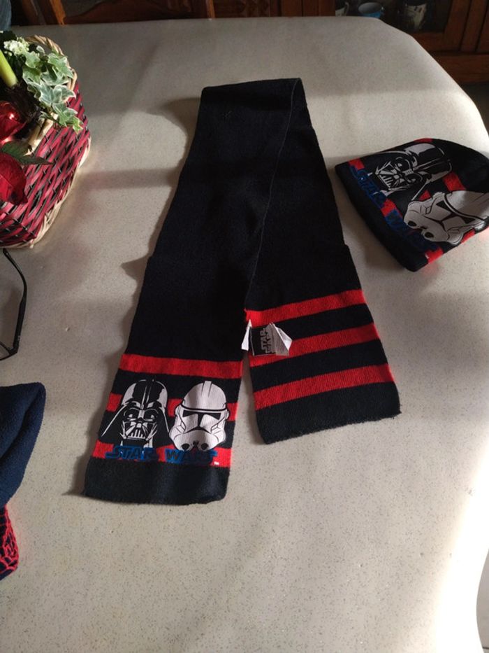 Écharpe TU+bonnet 52 cm Star Wars - photo numéro 3
